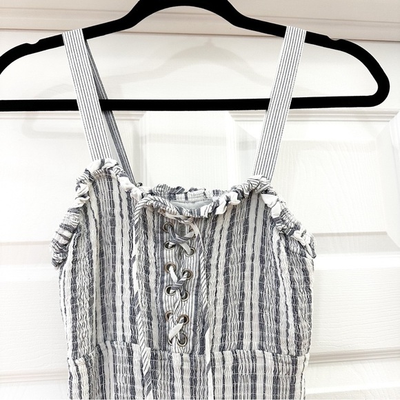 Sincerely Jules Striped Smocked Ruffle Hem Coastal Bodycon Mini Dress sz XS - Picture 6 of 8